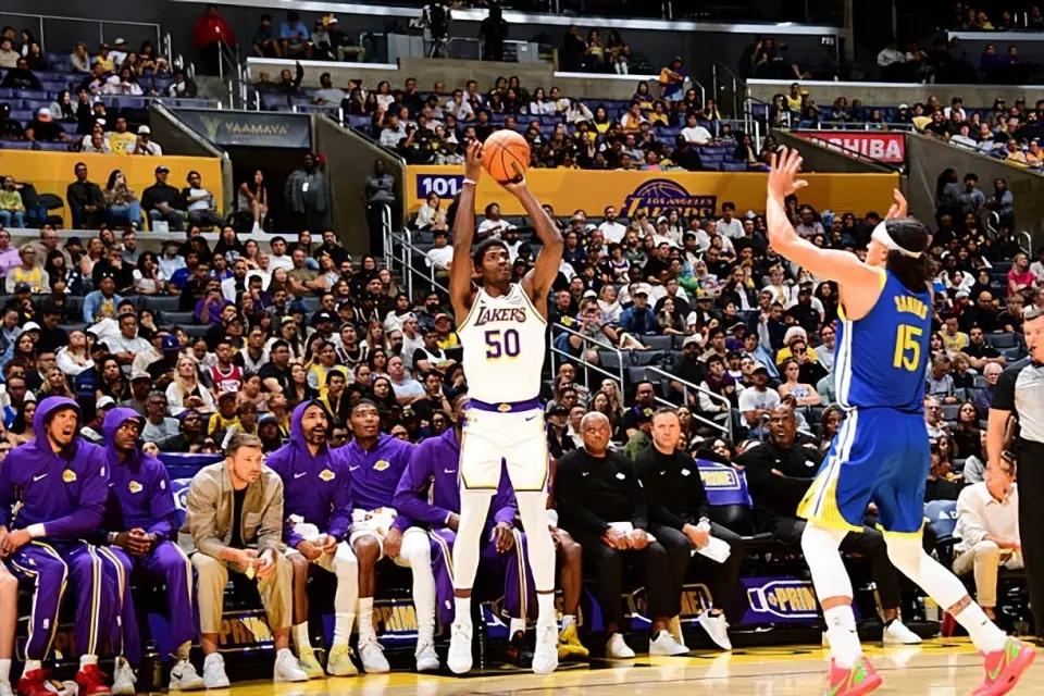 tenan, 能在湖人拿, 场均数据为 tenan, 能在湖人拿, 场均数据为